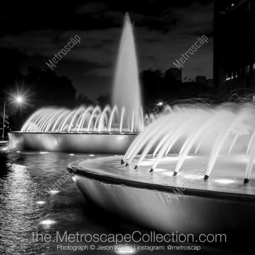 Mecom Fountain
